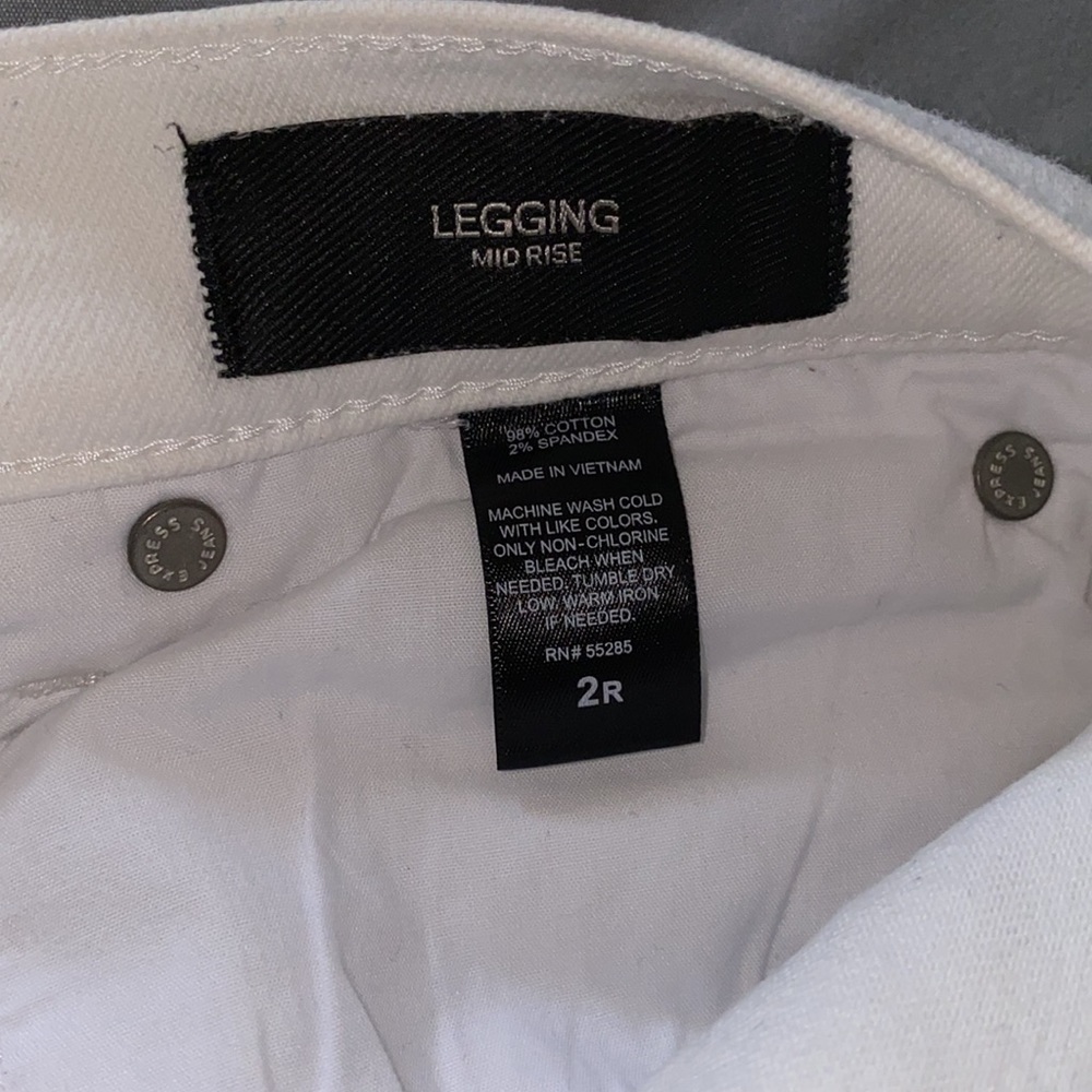 Express Mid Rise Legging White Jeans Size 2R - Picture 4 of 7